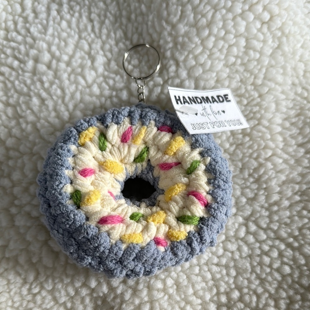 🎉Handmade Donut Crochet Keychain